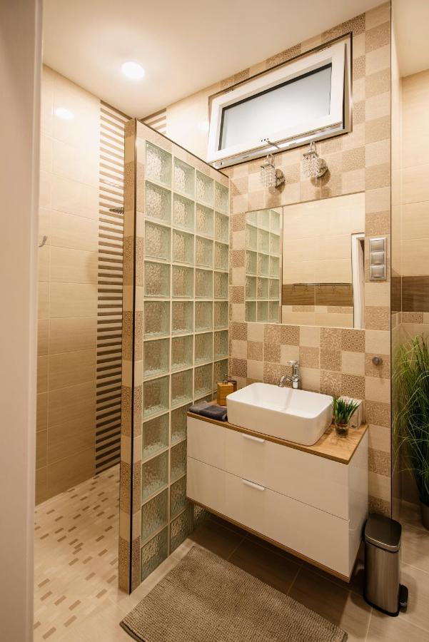 Jacks'S Home Apartman - Free Parking Pécs Exterior foto