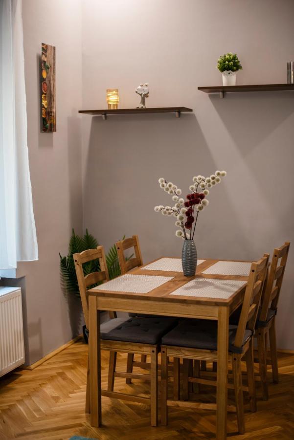 Jacks'S Home Apartman - Free Parking Pécs Exterior foto
