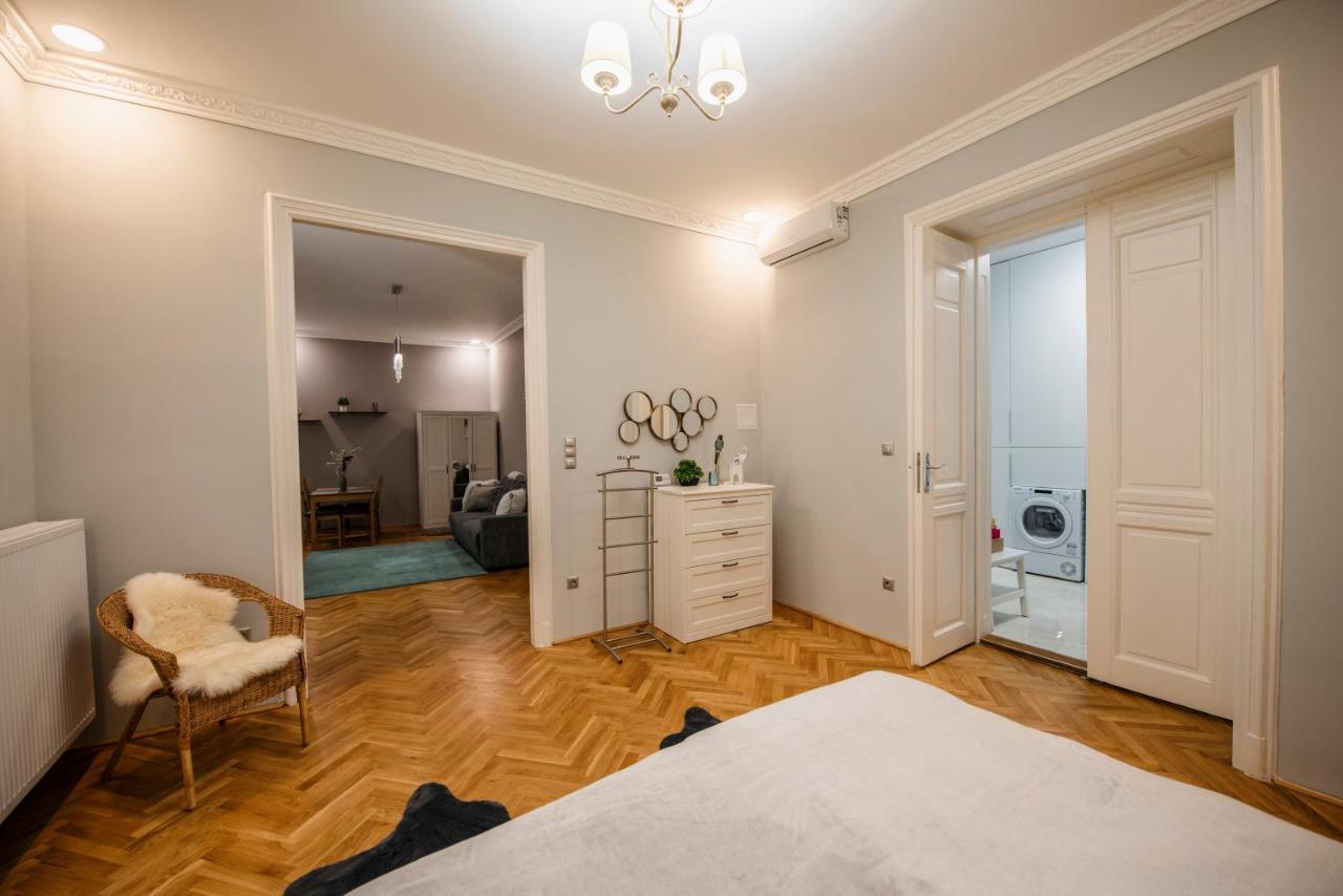 Jacks'S Home Apartman - Free Parking Pécs Exterior foto