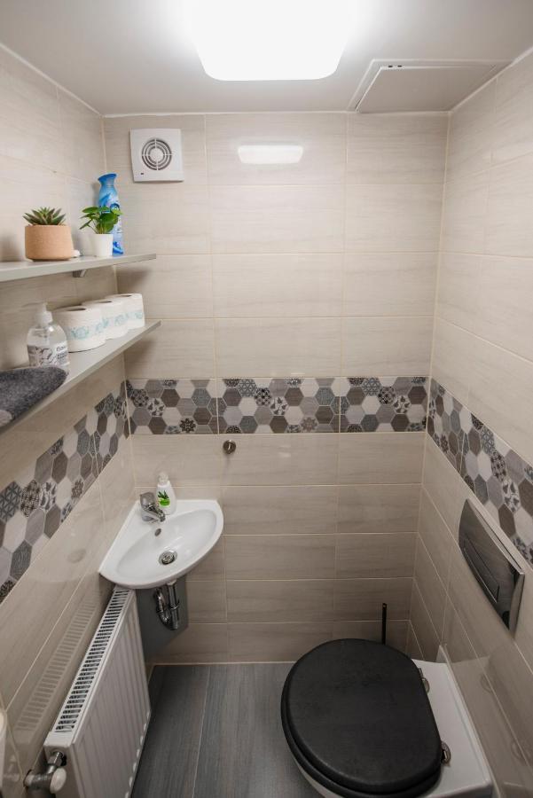 Jacks'S Home Apartman - Free Parking Pécs Exterior foto